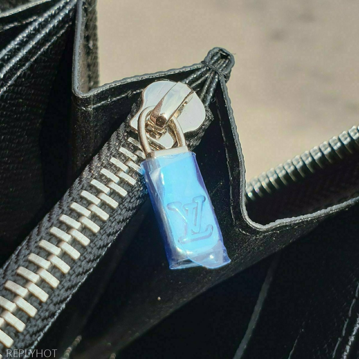 루이비통 다미에 지퍼 장지갑