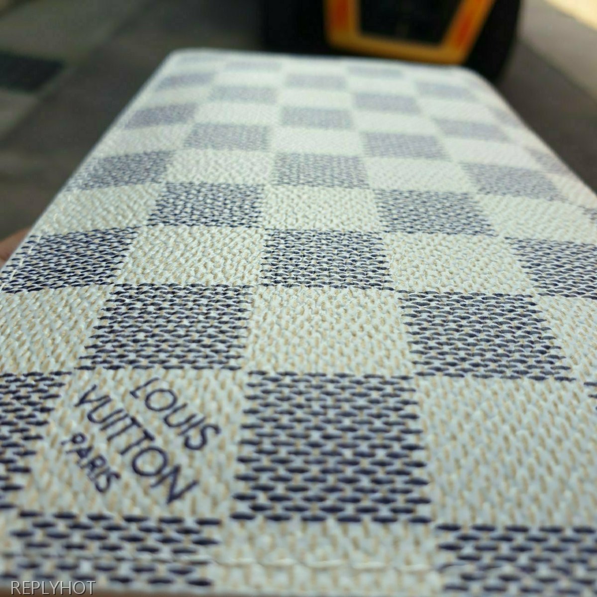 루이비통 아주르 지퍼 장지갑