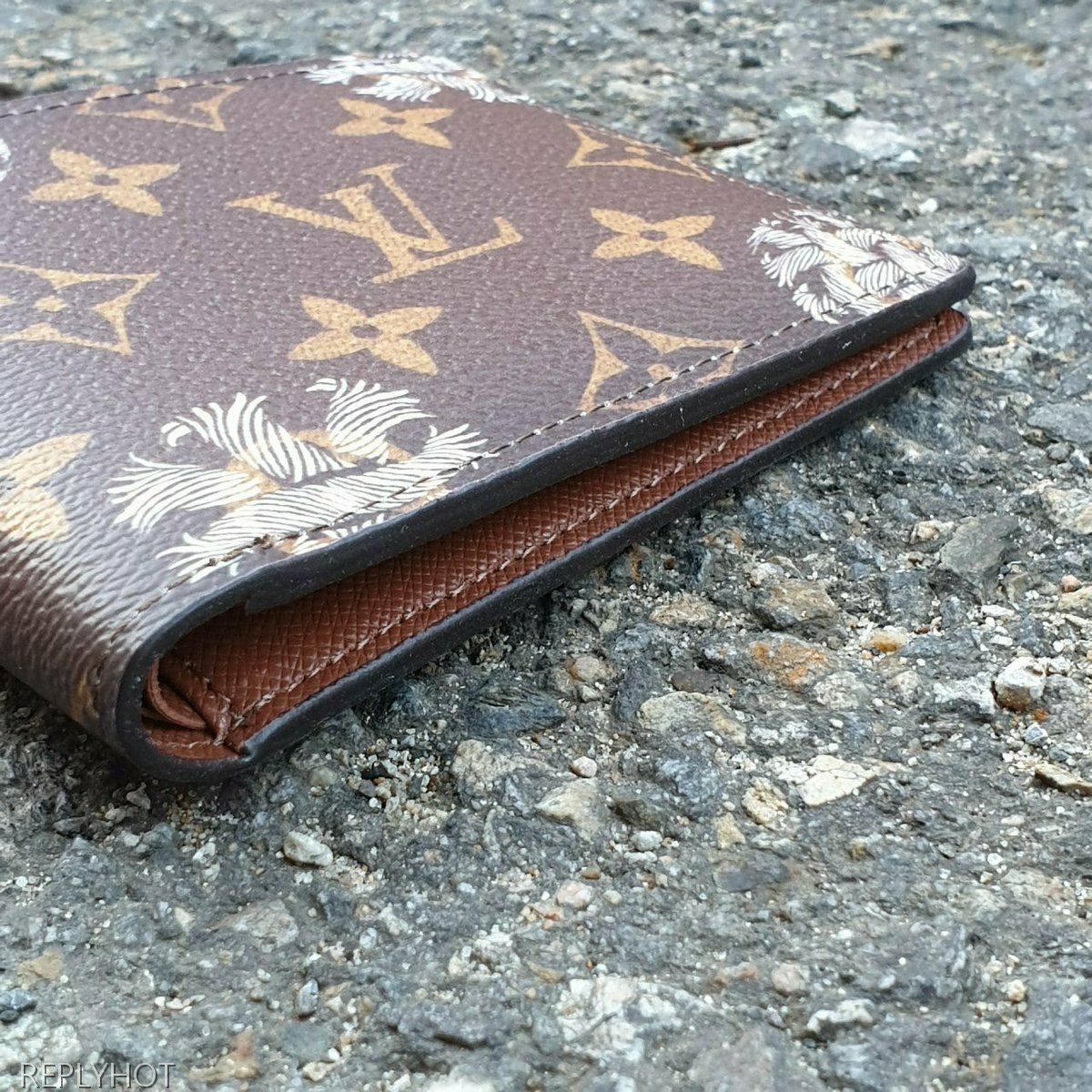 루이비통 모노그램 그라피트 네메스 반지갑