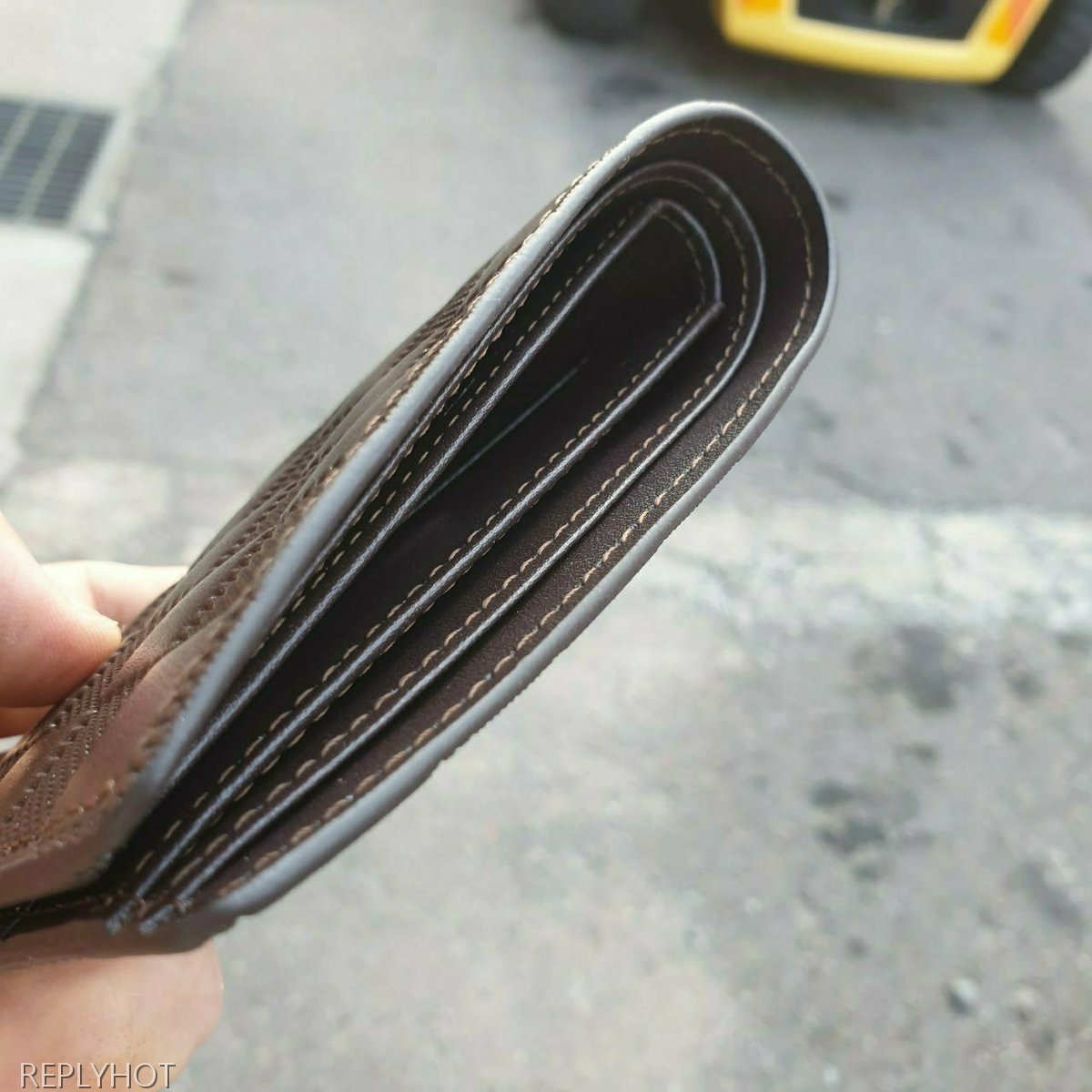 루이비통 인피니 멀티플 반지갑 브라운