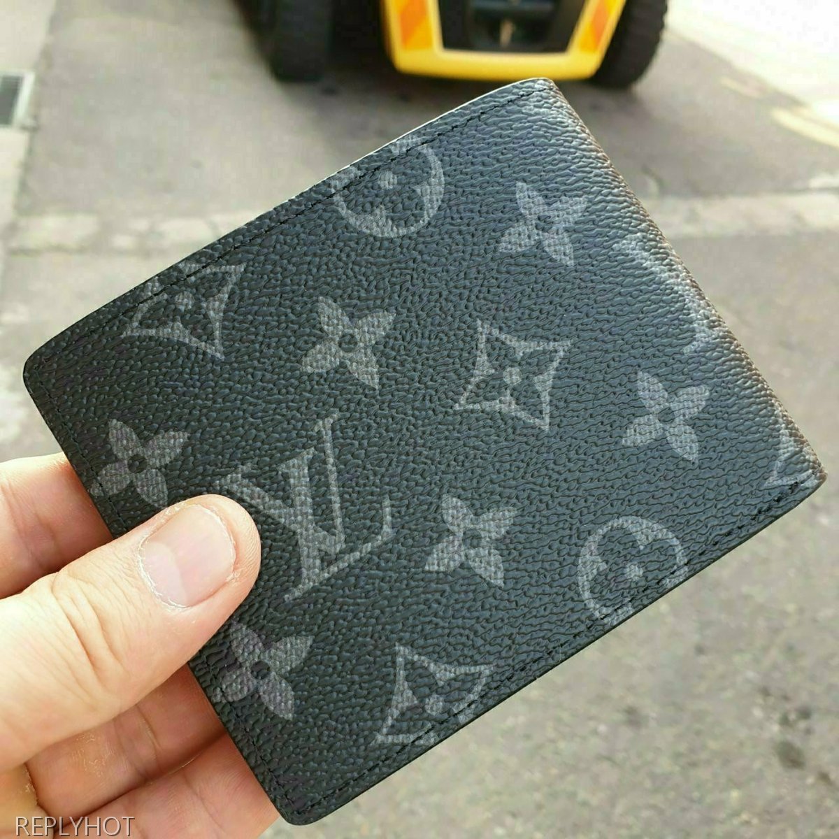 루이비통 이클립스 반지갑