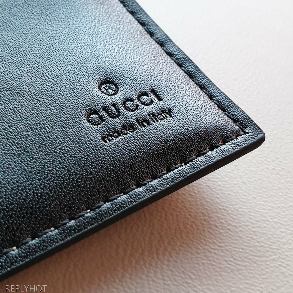 구찌 울프 XXV 반지갑 브라운