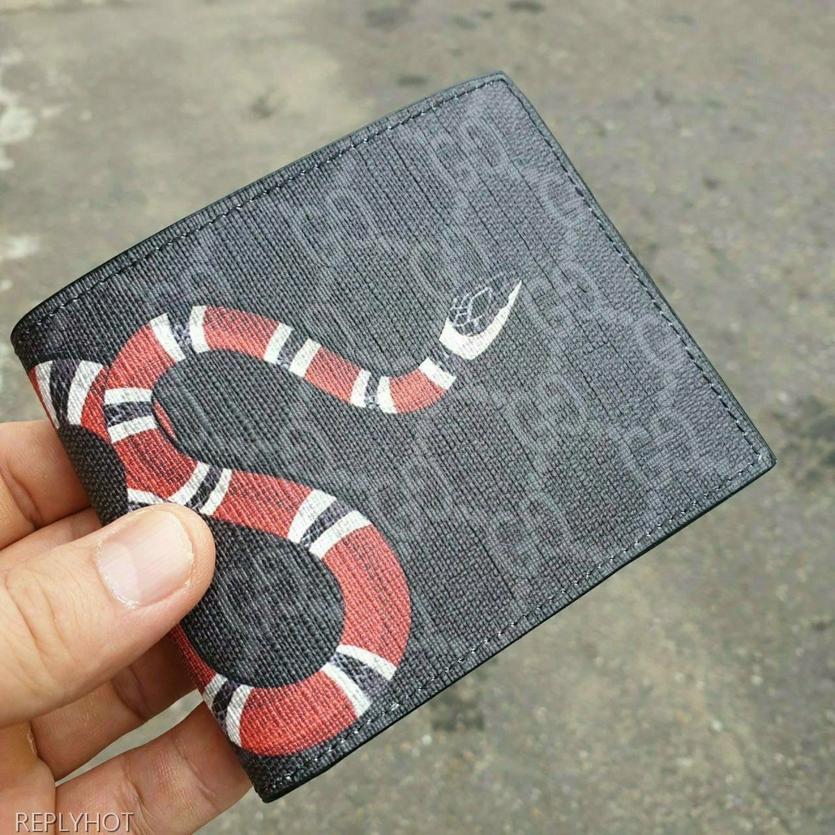 구찌 스네이크 반지갑 블랙