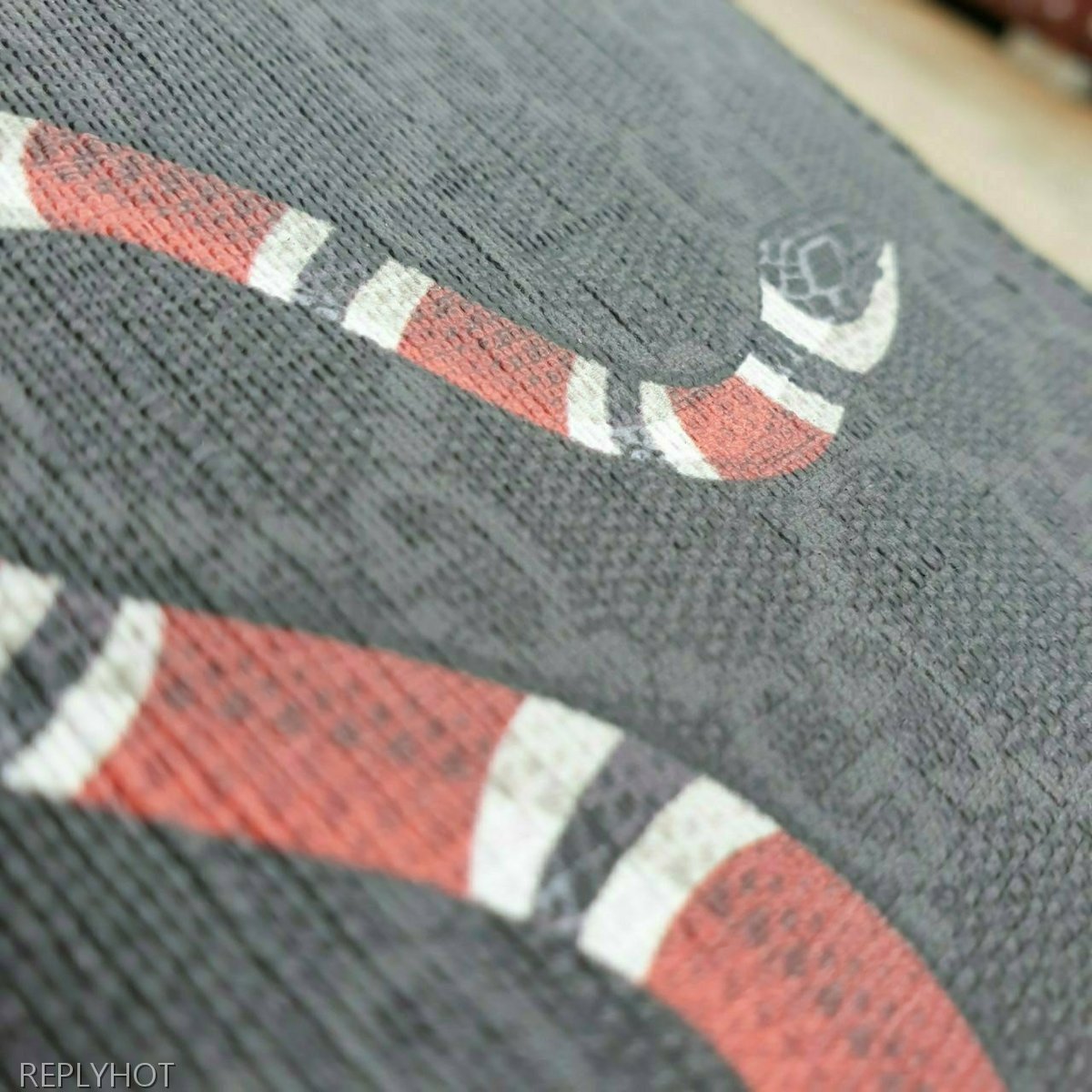 구찌 스네이크 반지갑 블랙