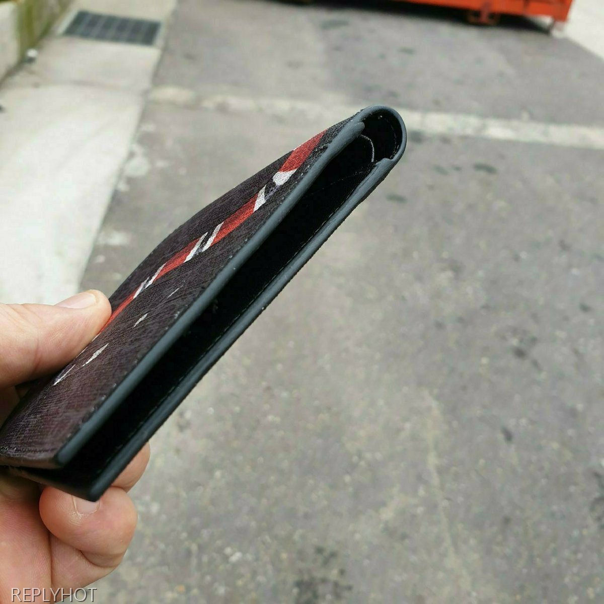 구찌 스네이크 반지갑 블랙