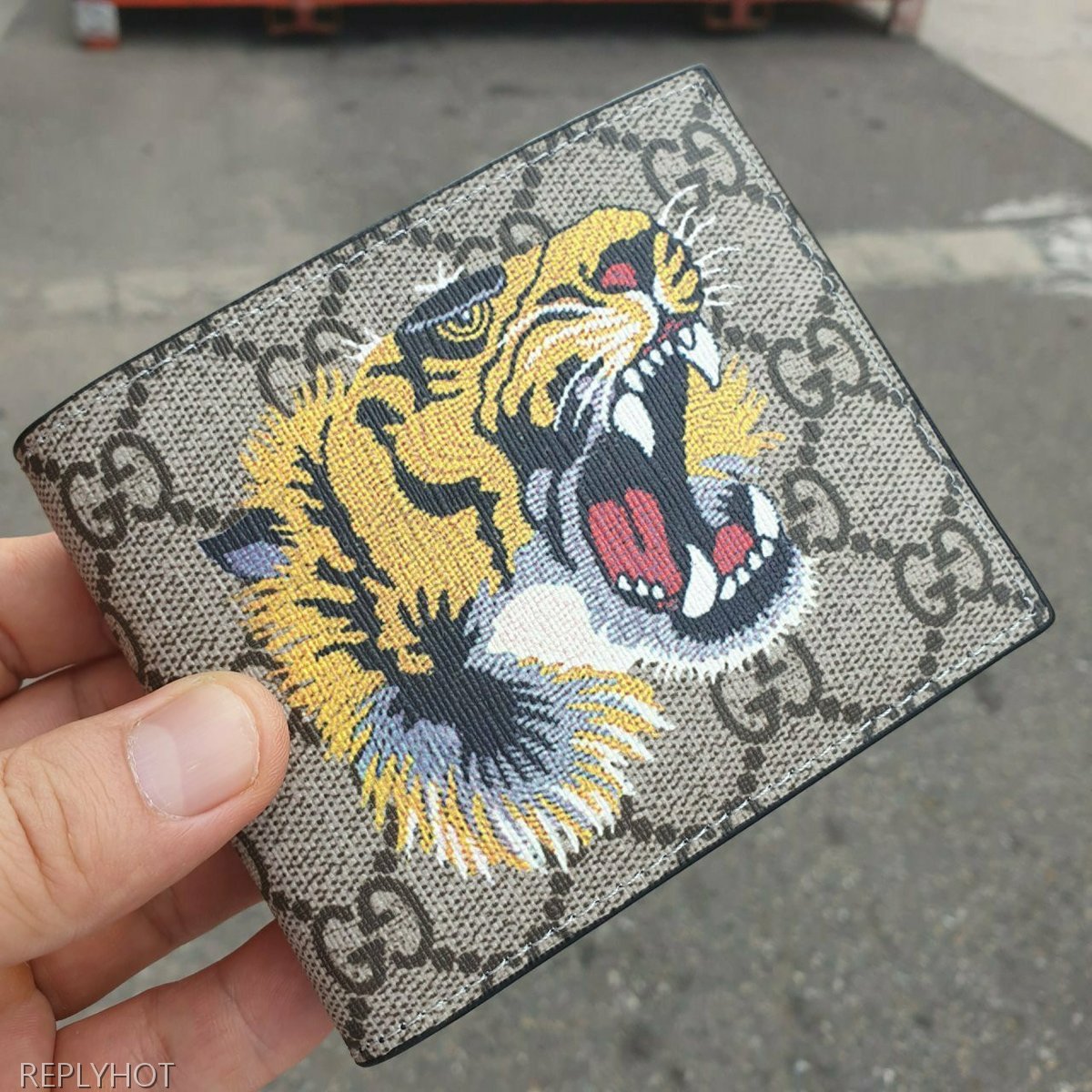 구찌 타이거 반지갑 브라운