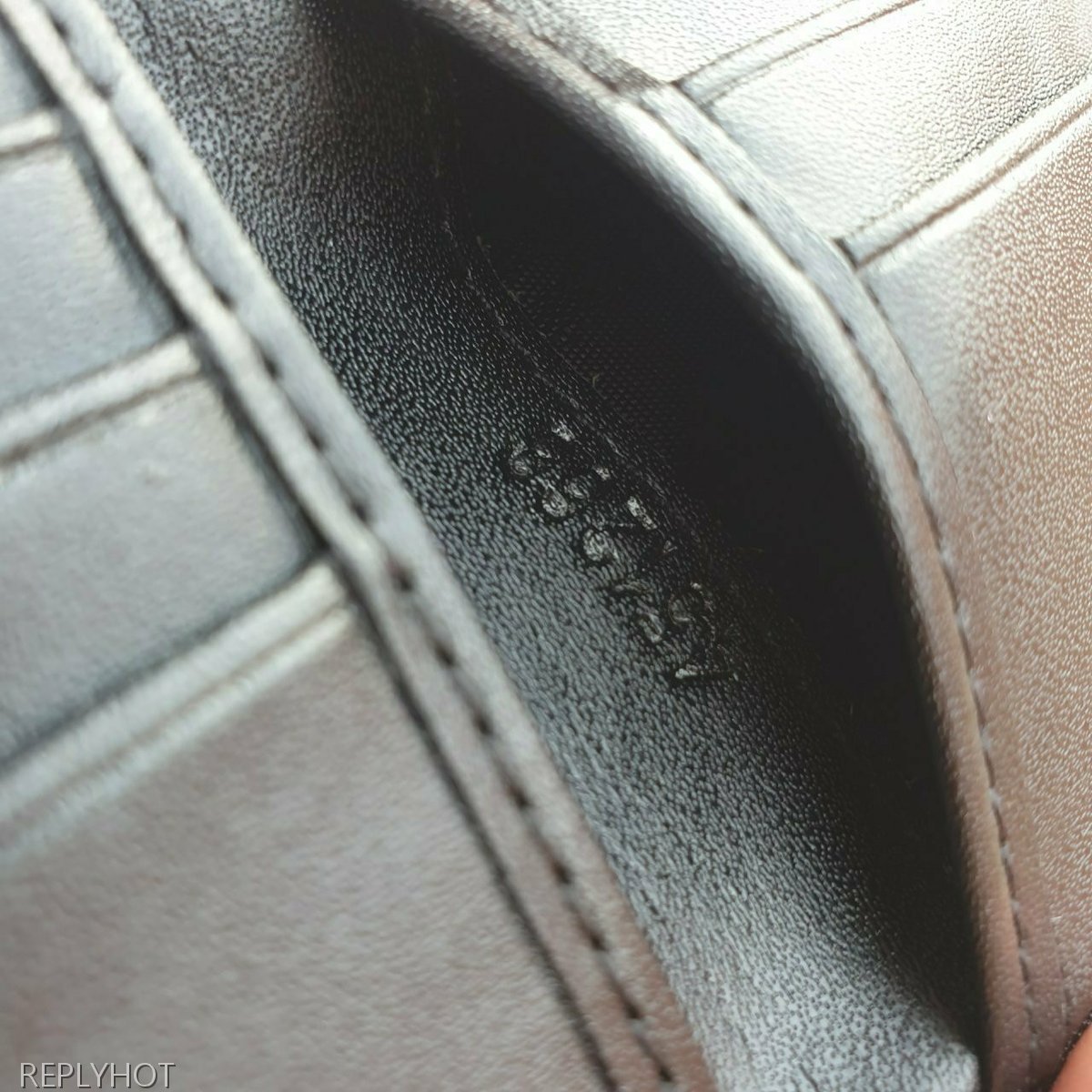 구찌 타이거 반지갑 브라운