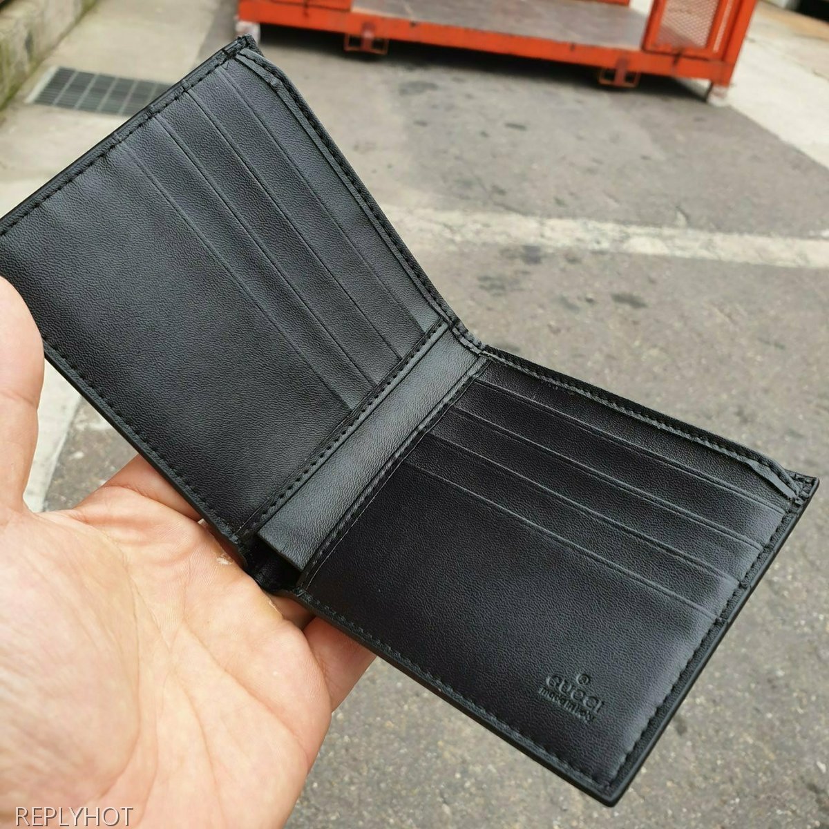 구찌 꿀벌 반지갑 블랙