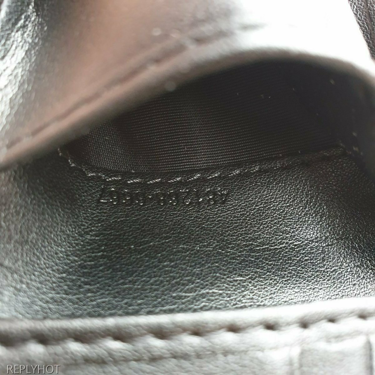 구찌 꿀벌 반지갑 브라운