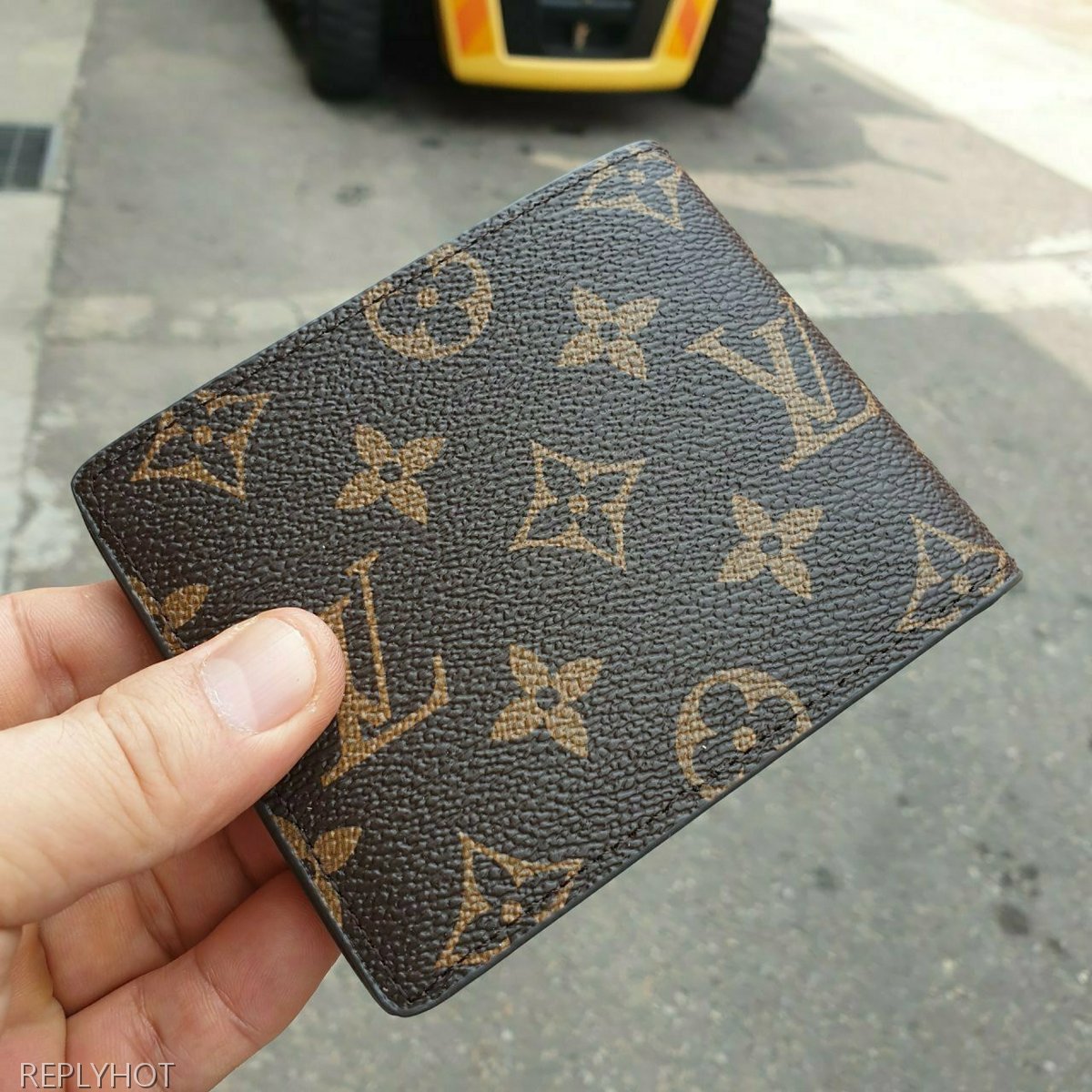 루이비통 모노그램 반지갑