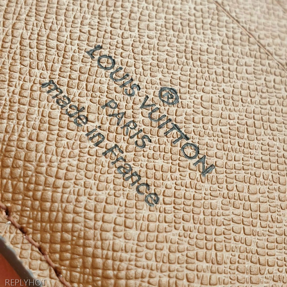 루이비통 모노그램 반지갑