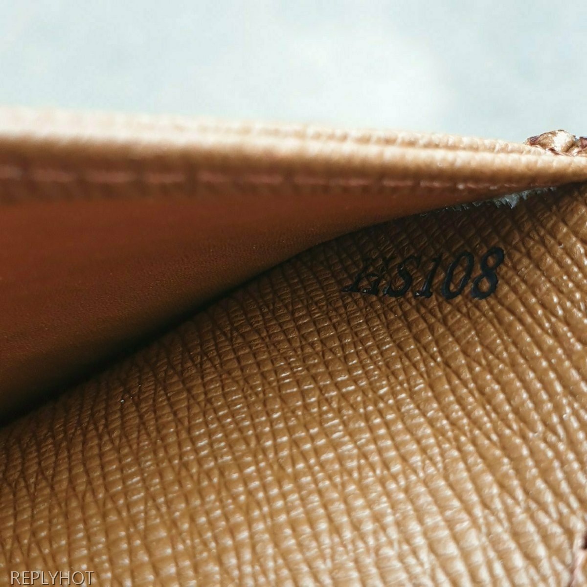 루이비통 모노그램 반지갑