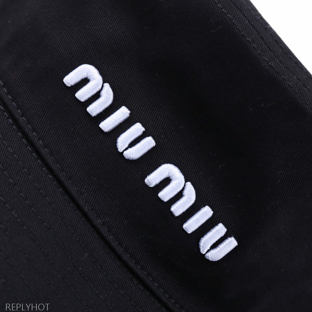 미우미우 NUNC 버킷햇 모자 (블랙)