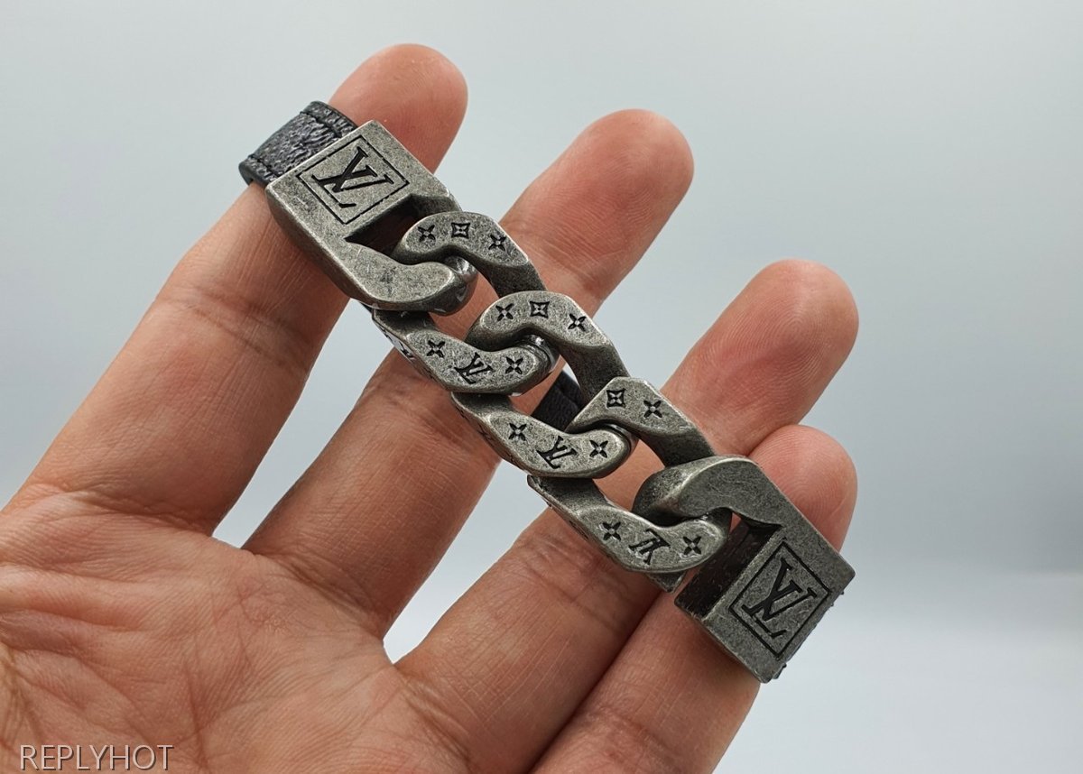 루이비통 모노체인 리베르소 팔찌