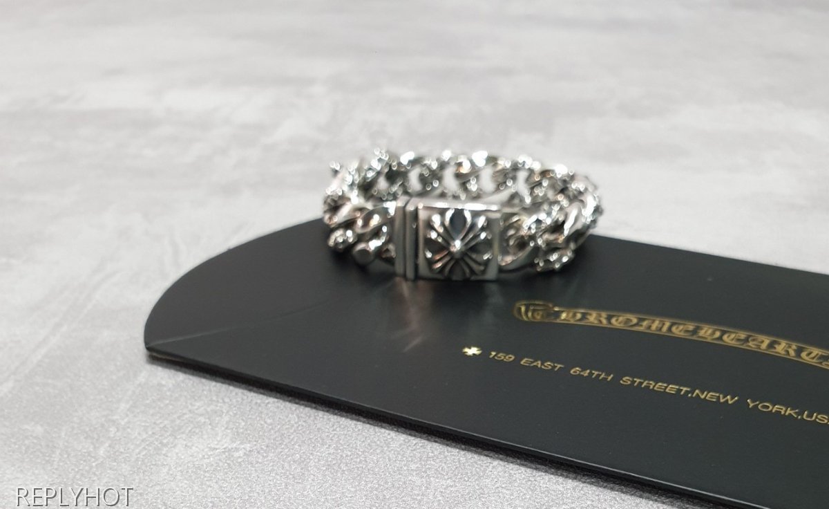 크롬하츠 빅플로랄 925실버 팔찌