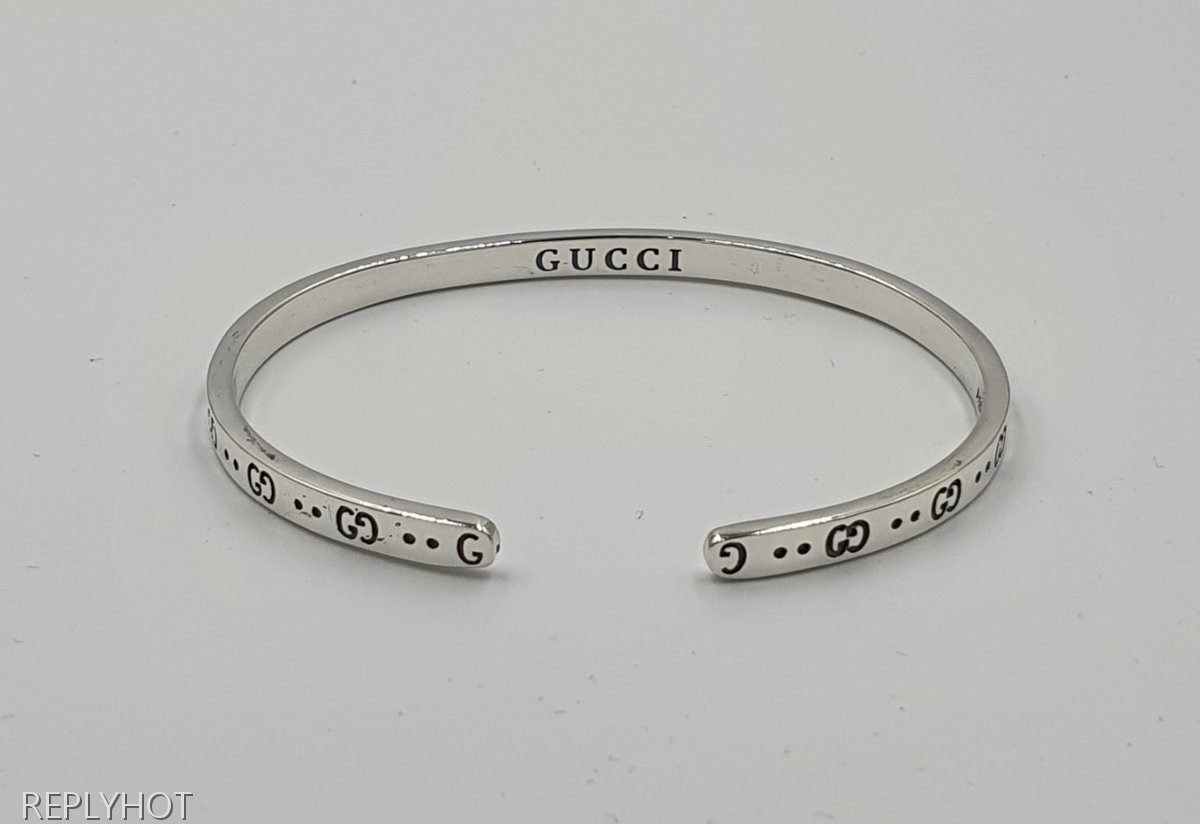 구찌 주얼리 아이콘 GG로고 실버팔찌