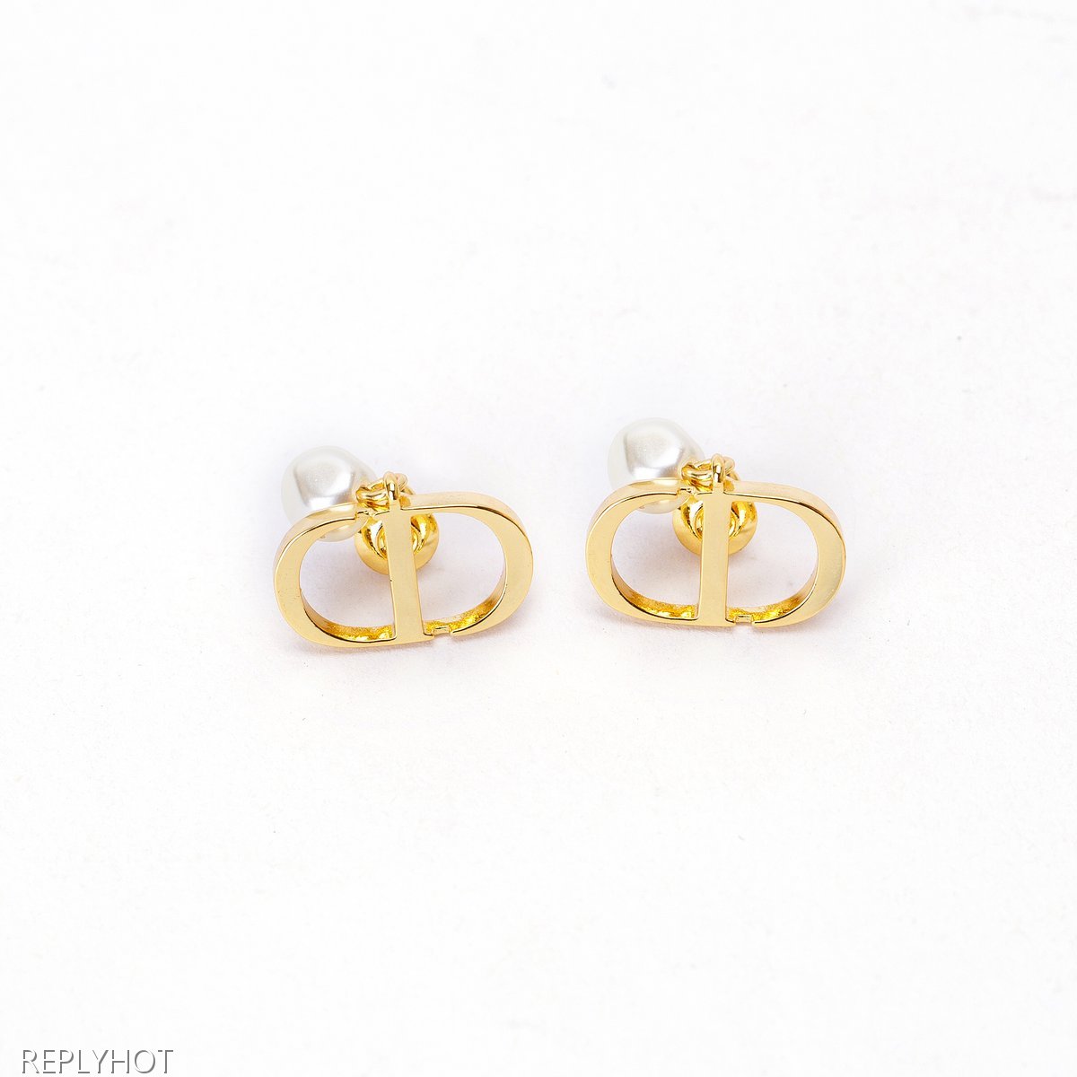 디올 로고 TRIBALES귀걸이