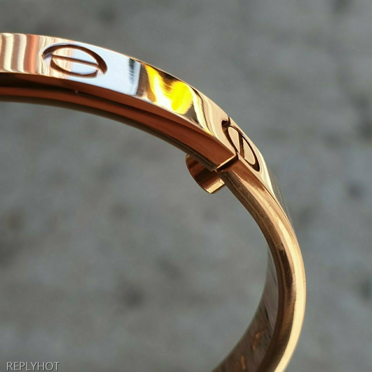 까르띠에 러브팔찌 로즈골드 여성용