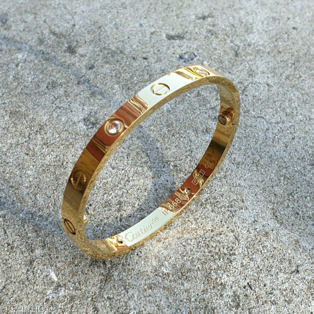 까르띠에 러브팔찌 큐빅 골드 여성용