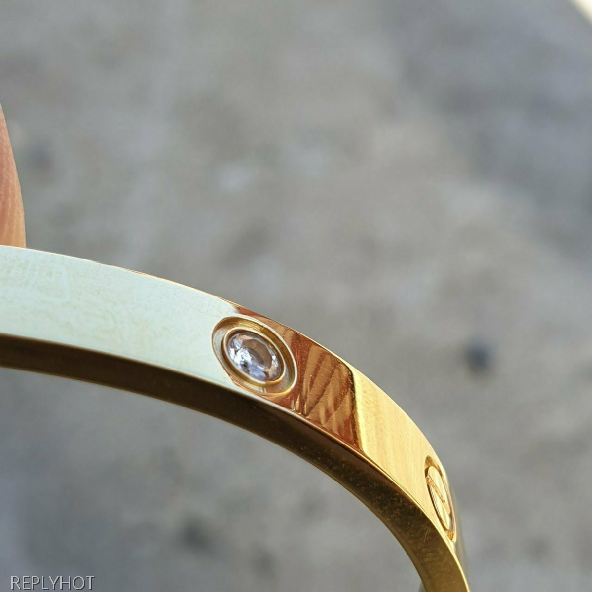 까르띠에 러브팔찌 큐빅 골드 여성용