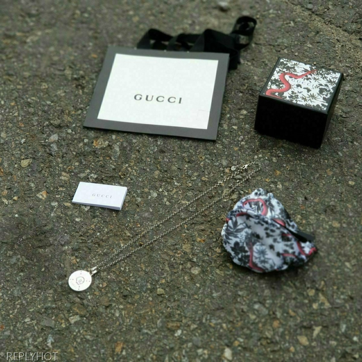 구찌 고스트 GHOST 유니섹스 펜던트 목걸이 Silver 92.5