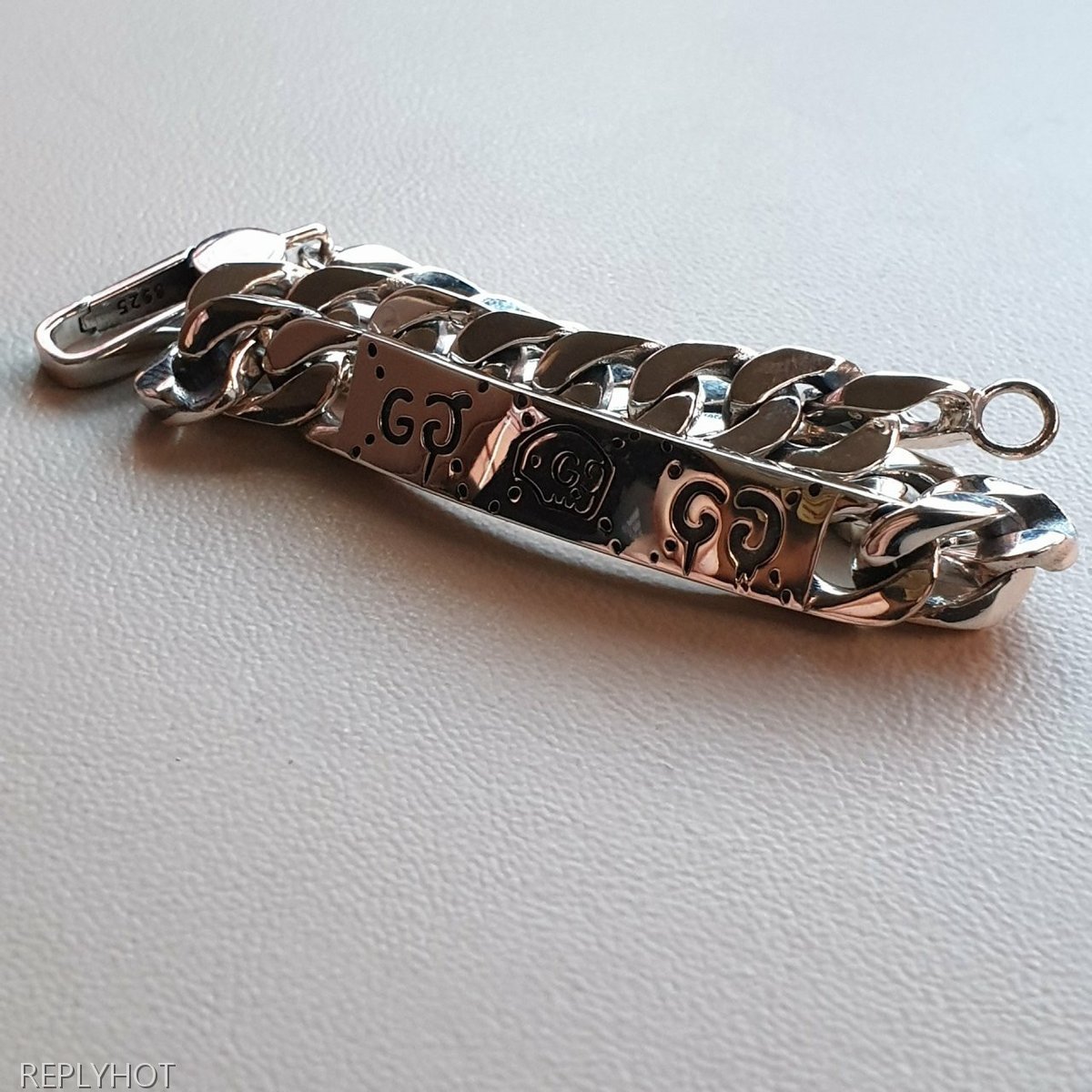 구찌 고스트 팔찌 Silver 92.5