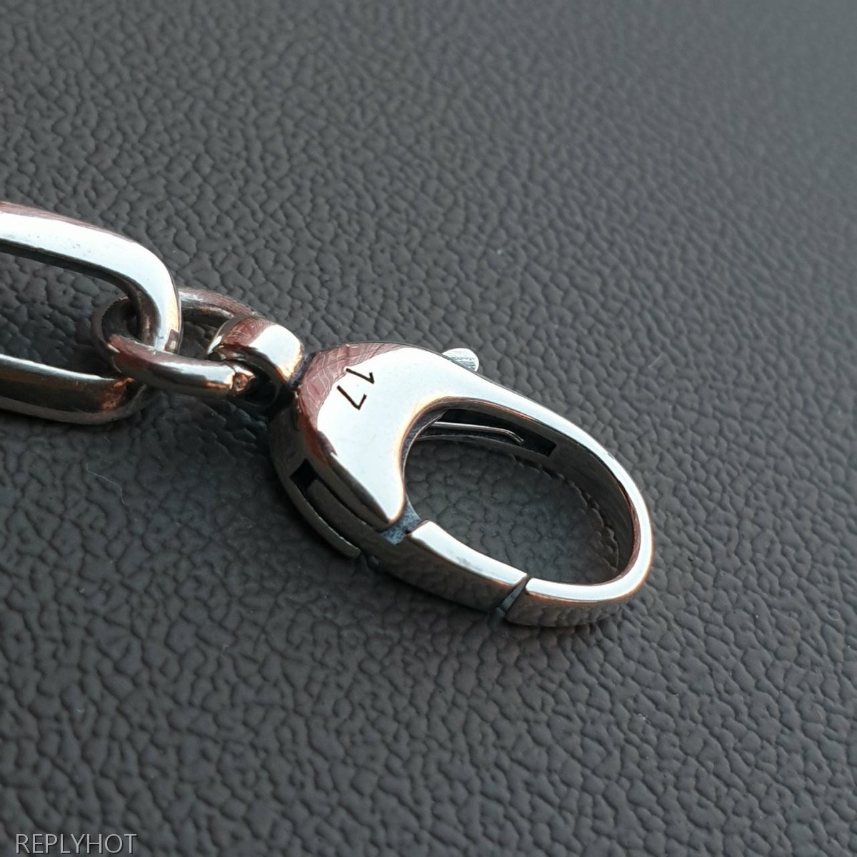 구찌 인터로킹 G체인 팔찌 Silver 92.5