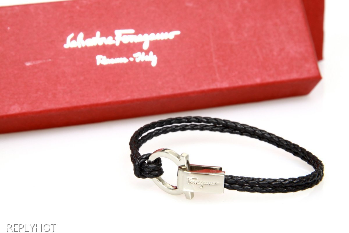 페레가보 버클 팔찌