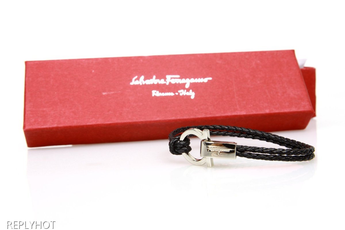 페레가보 버클 팔찌