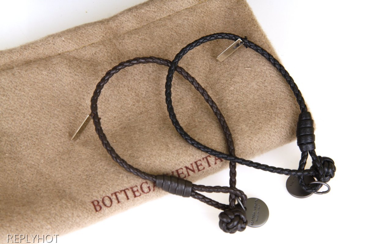 보테가베네타 위빙팔찌 슬림Ver