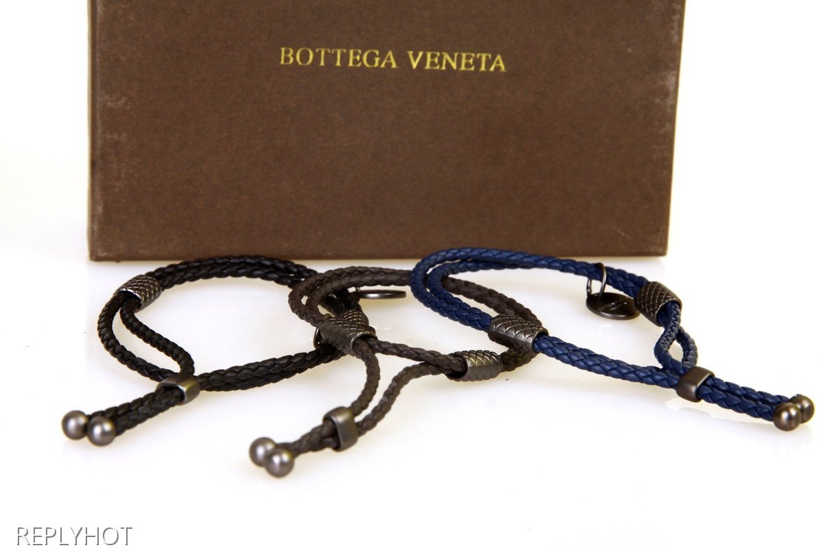 보테가베네타 신형슬림팔찌(3가지색상)