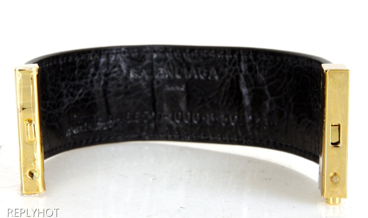 발렌시아가 골드로고 버클 팔찌