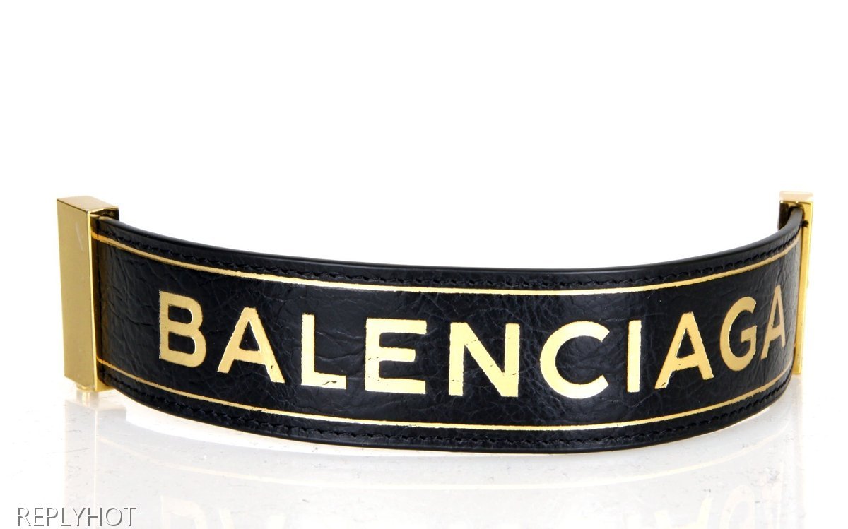 발렌시아가 골드로고 버클 팔찌