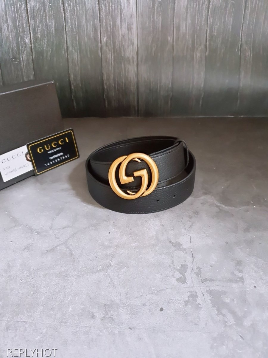 구찌 인터로킹 G 벨트