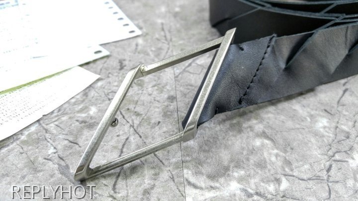 보테가베네타 사선 스트라이프 페널 벨트