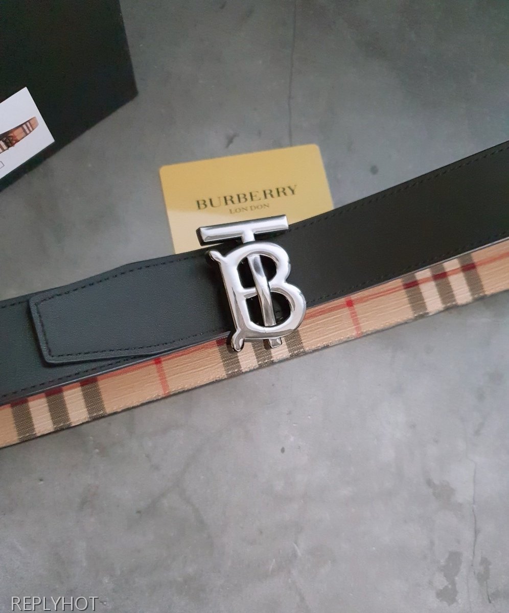 버버리 B로고 벨트