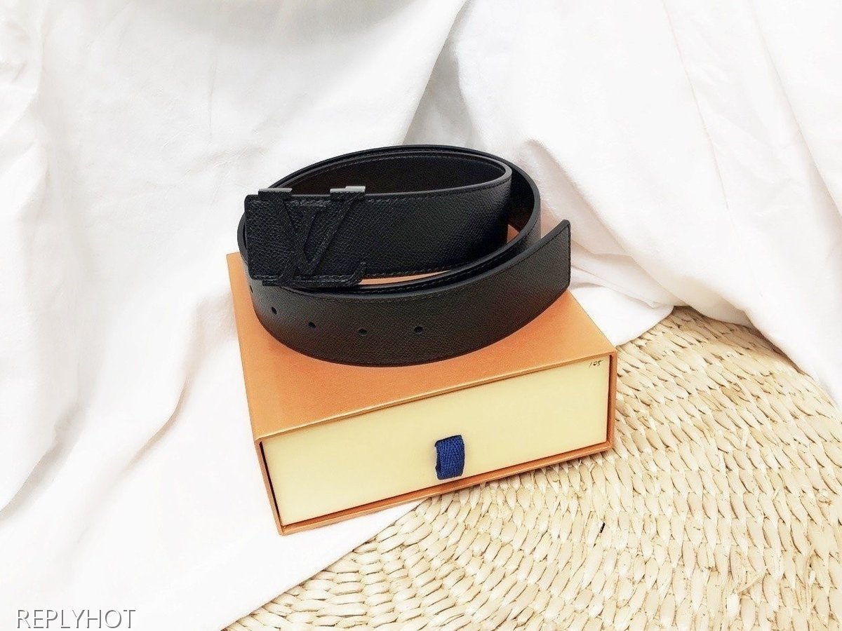 루이비통 타이가 벨트 고급소가죽 38MM