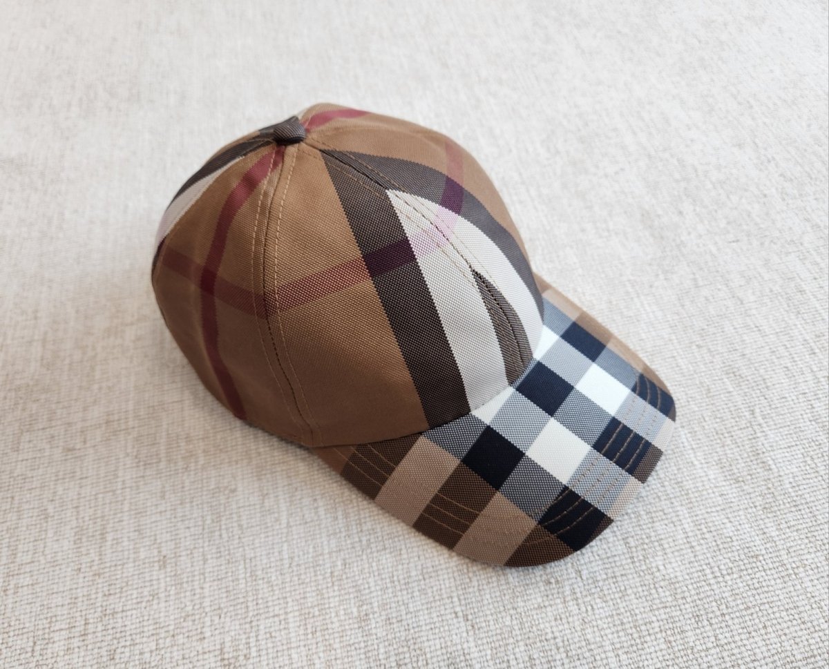 버버리 체크 모자
