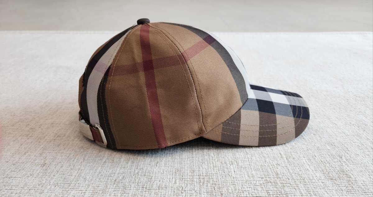 버버리 체크 모자