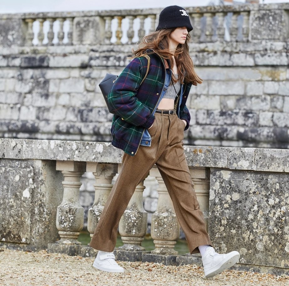 셀린느 트리움페 버킷햇 블랙