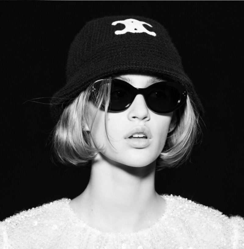 셀린느 트리움페 버킷햇 블랙