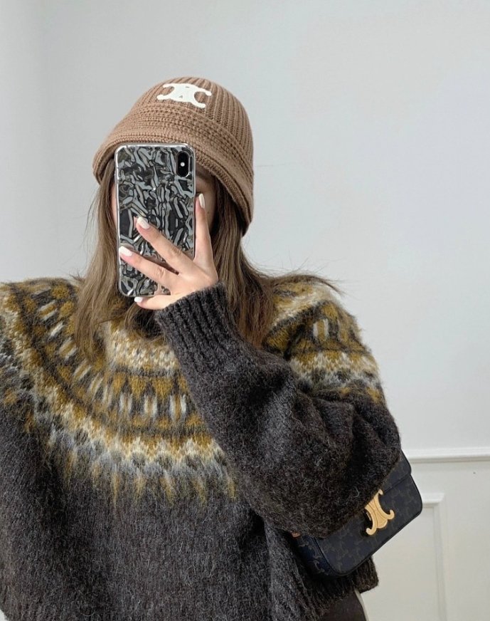 셀린느 트리움페 버킷햇 베이지