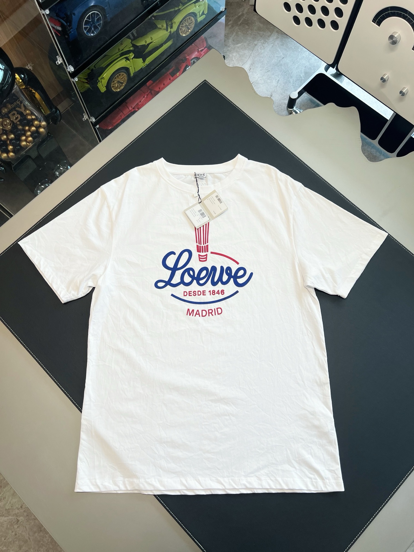 로에베 반팔티(여)