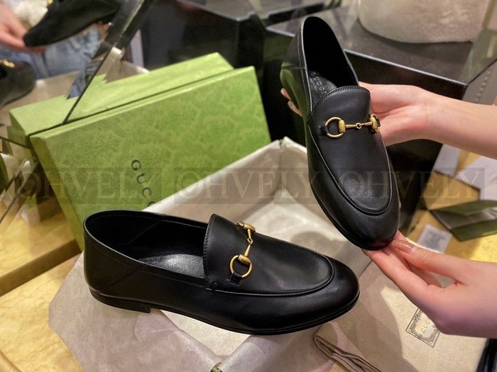 구찌 브릭스톤 홀스빗 로퍼