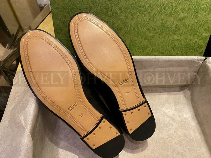 구찌 브릭스톤 홀스빗 로퍼