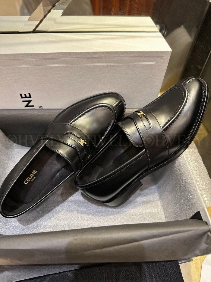 셀린느 말라케 트리옹프 로퍼