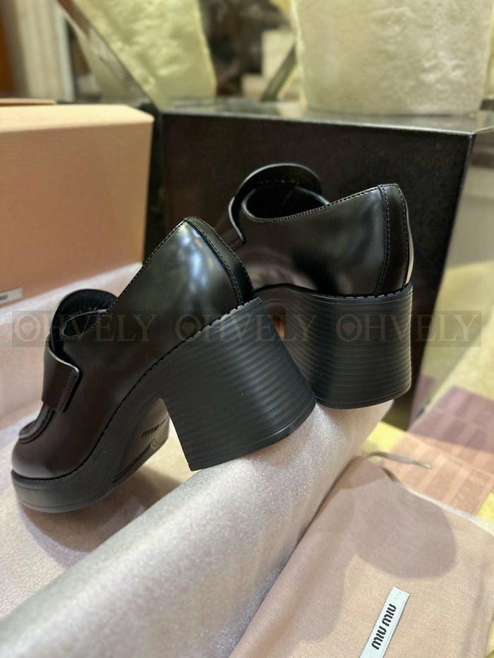 미우미우 페니 로퍼 펌프스힐