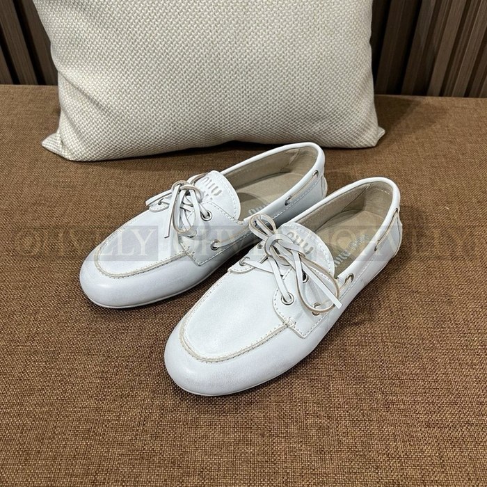 미우미우 언라인드 블리치드 보트 슈즈