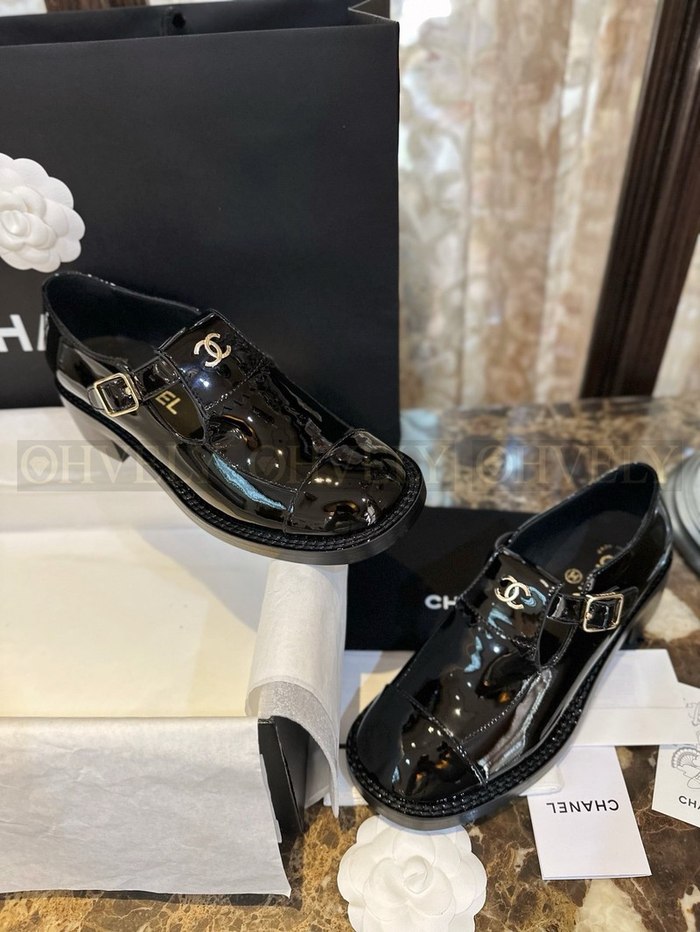 샤넬 CC 버클 페이던트 메리제인 로퍼