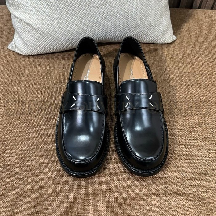 메종 마르지엘라 스티치 캠든 로퍼